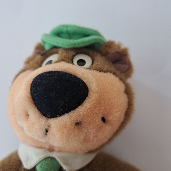 Hanna Barbera Yogi Bear 10" Stuff Animal - Picture 2 of 7
